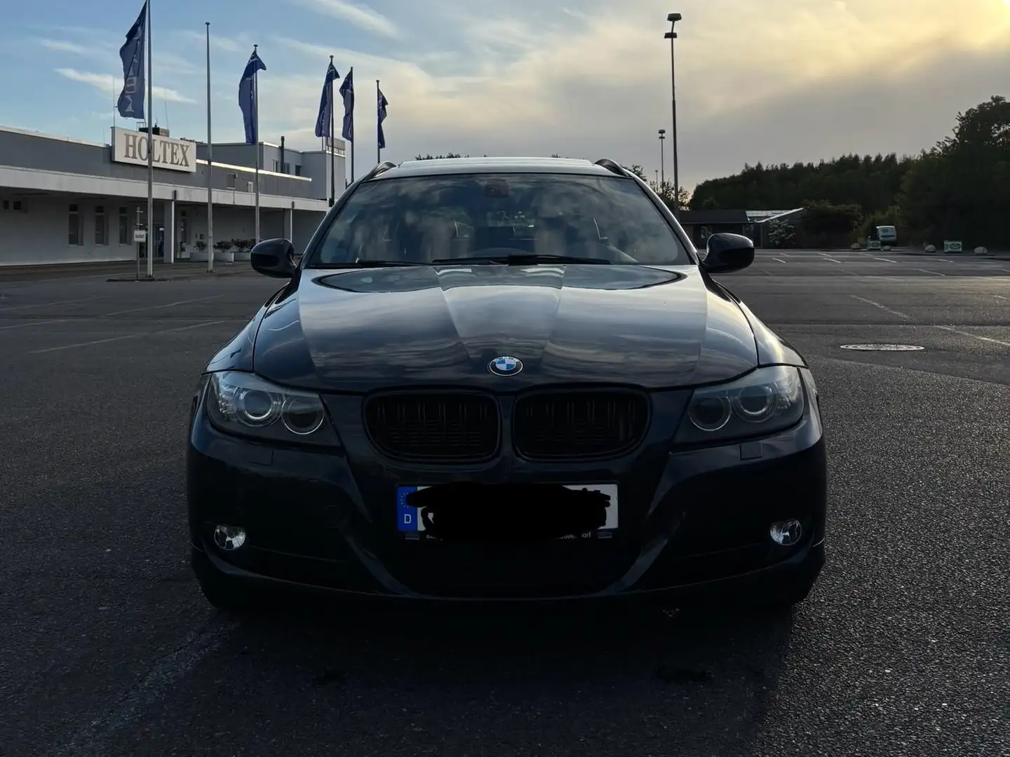 BMW 320 320i Touring Siyah - 1