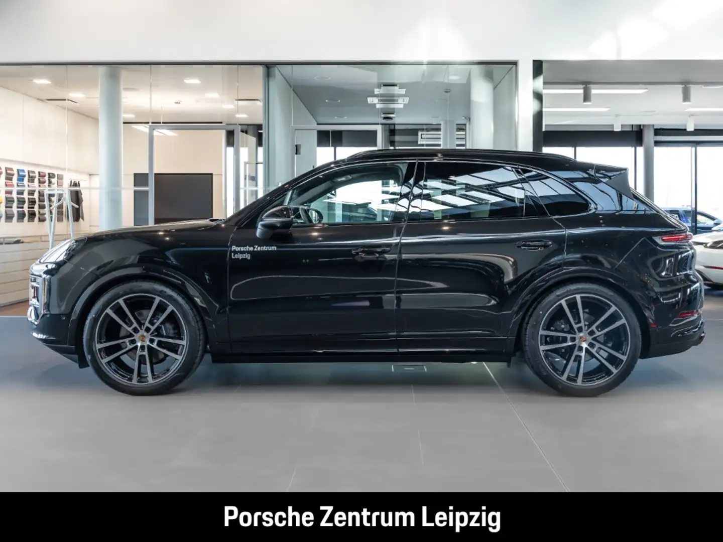 Porsche Cayenne HD-Matrix SportDesign Massage AHK HeadUp Negro - 2