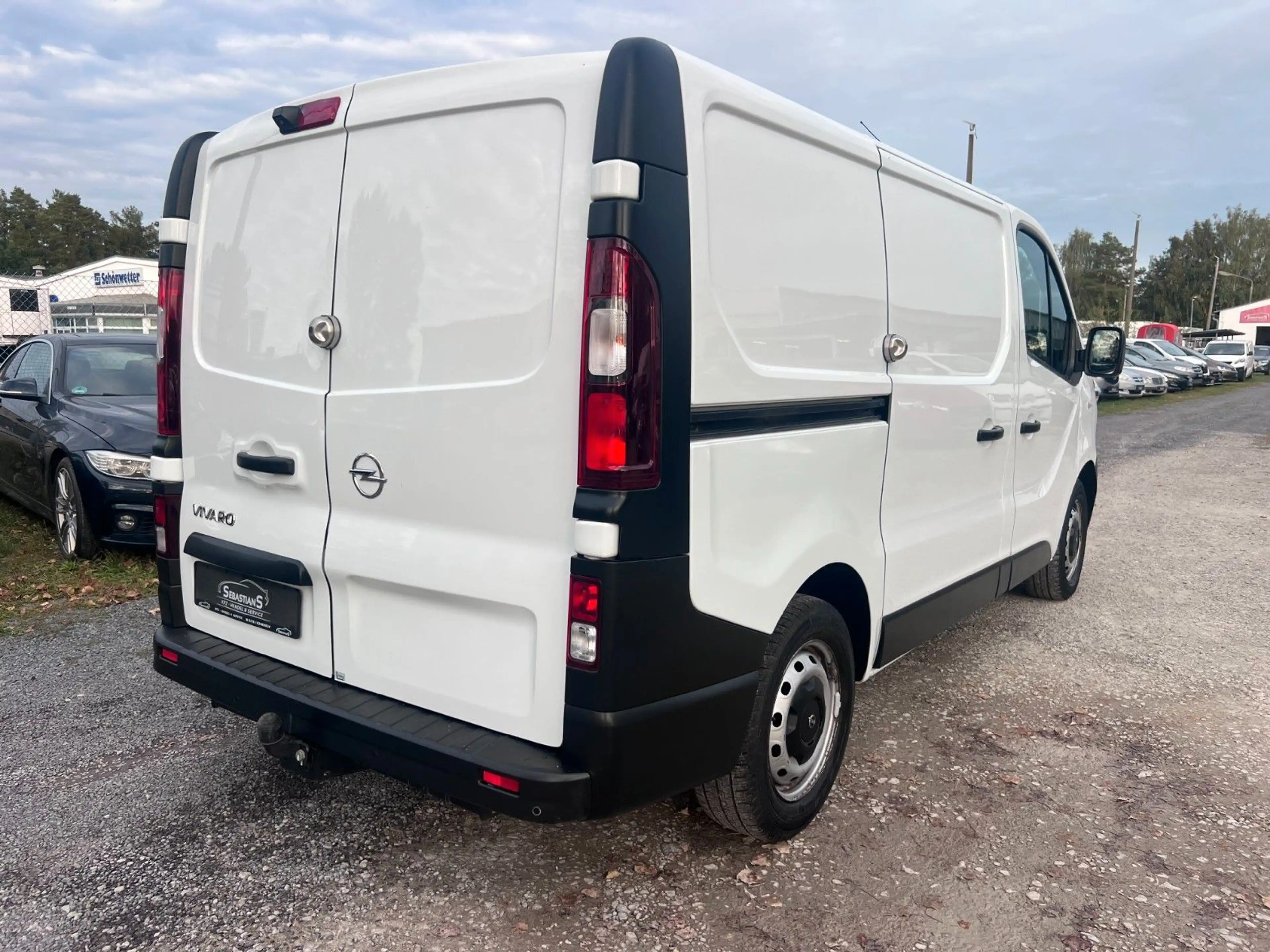 Opel Vivaro Klima Tempomat Sortimo Kamera Tüv neu — photo 4