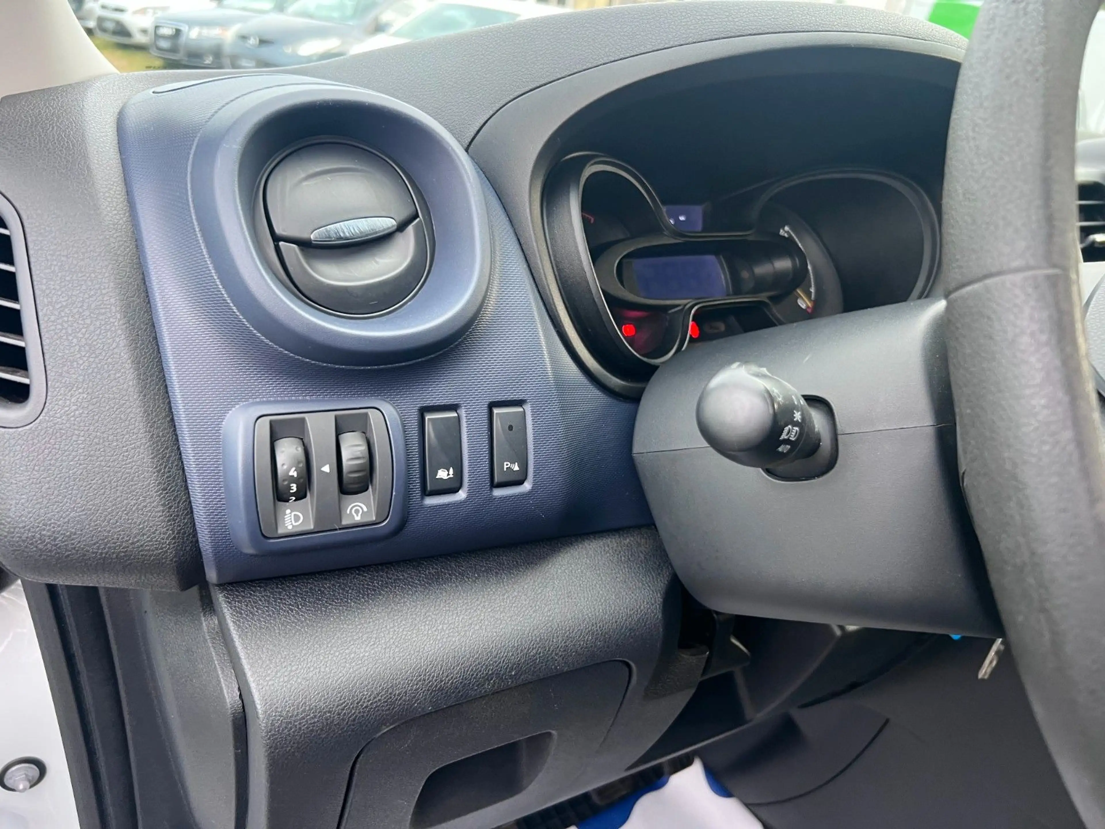 Opel Vivaro Klima Tempomat Sortimo Kamera Tüv neu — photo 14