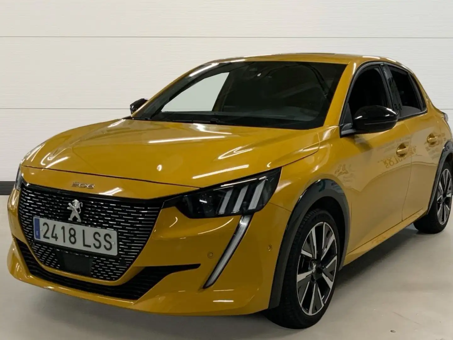 Peugeot 208 1.2 Puretech S&S GT EAT8 130 Or - 1