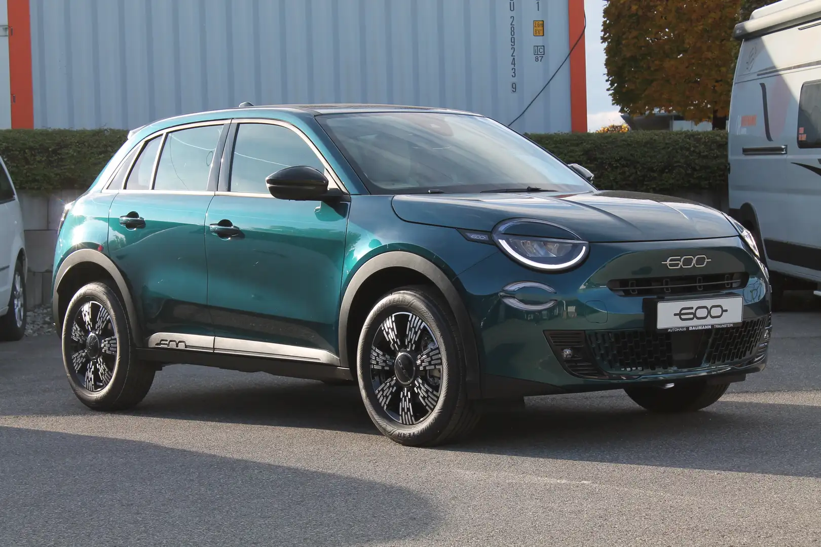 Fiat 600 Icon Hybrid 1.2 T3 107 kW (145 PS) DCT Grün - 1