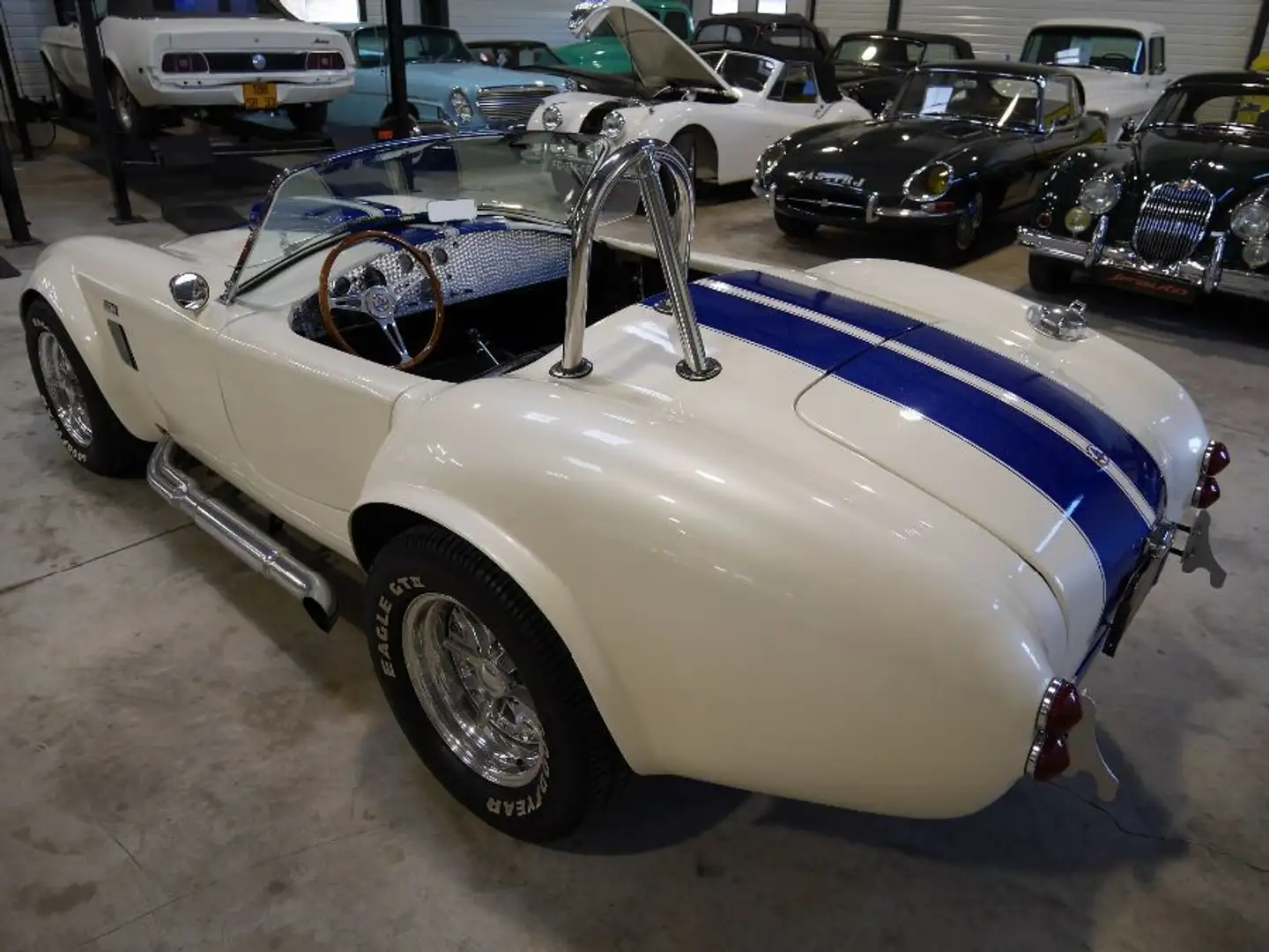 AC Cobra 7.0 BIG BLOCK EVERETT MORRISON Alb - 2
