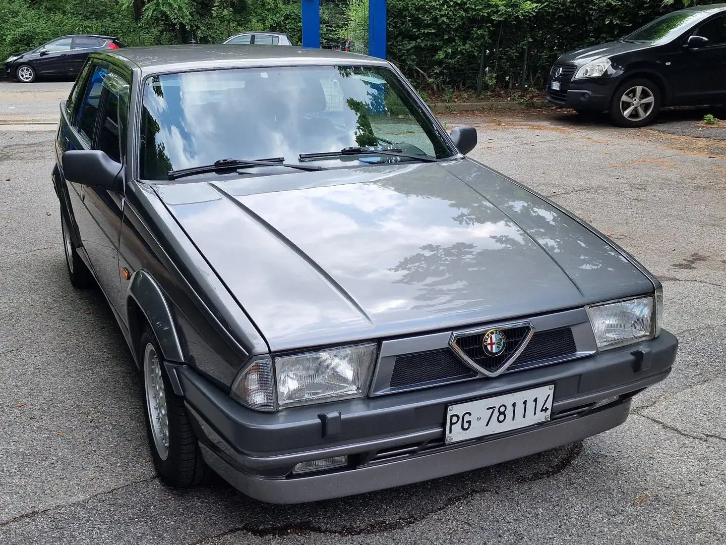 Alfa Romeo 75 2.0i ts Argintiu - 2