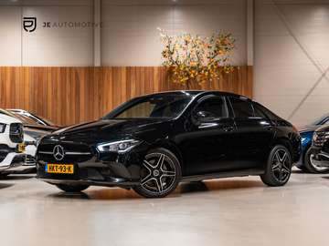 e Luxury Line, AMG 18" Velg, Voll Led, Night Pakke