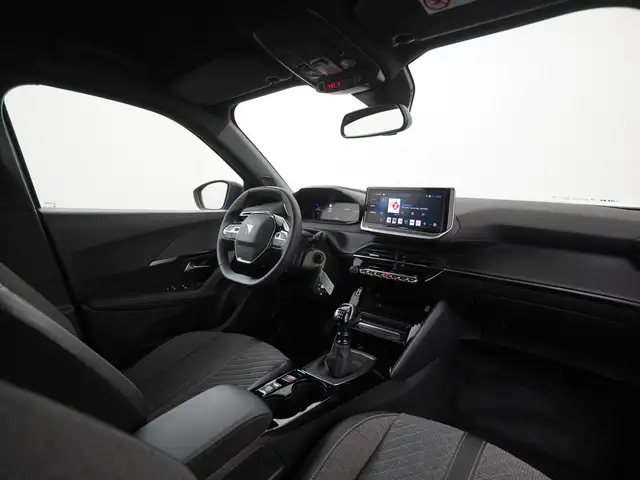 Peugeot 2008 view 2