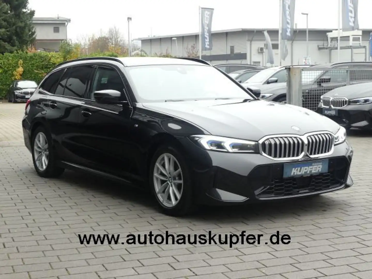 BMW 318 d Tour M Sportp. ACC°AdLED°AHK°HUP+HIFI°360 Noir - 2
