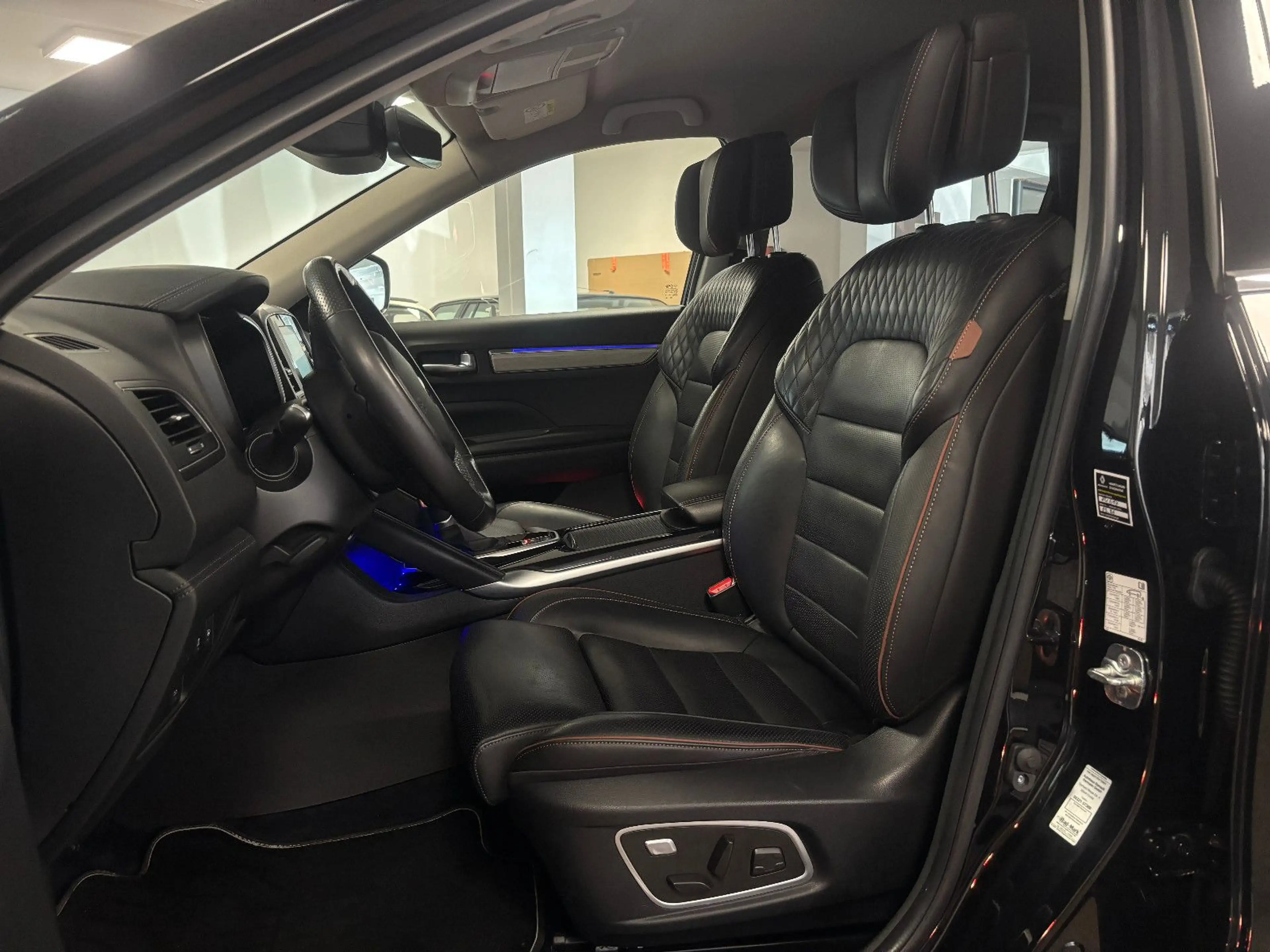 Renault Koleos Initiale Paris dCi*4WD*NAVi+Kamera*1HAND — photo 10