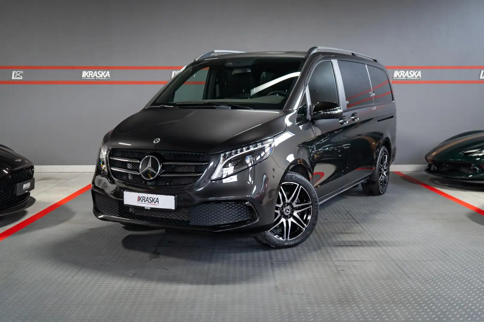 Mercedes-Benz V 300 d AVANTGARDE EDITION 4M AHK NIGHT STHZ AMG Grau - 1