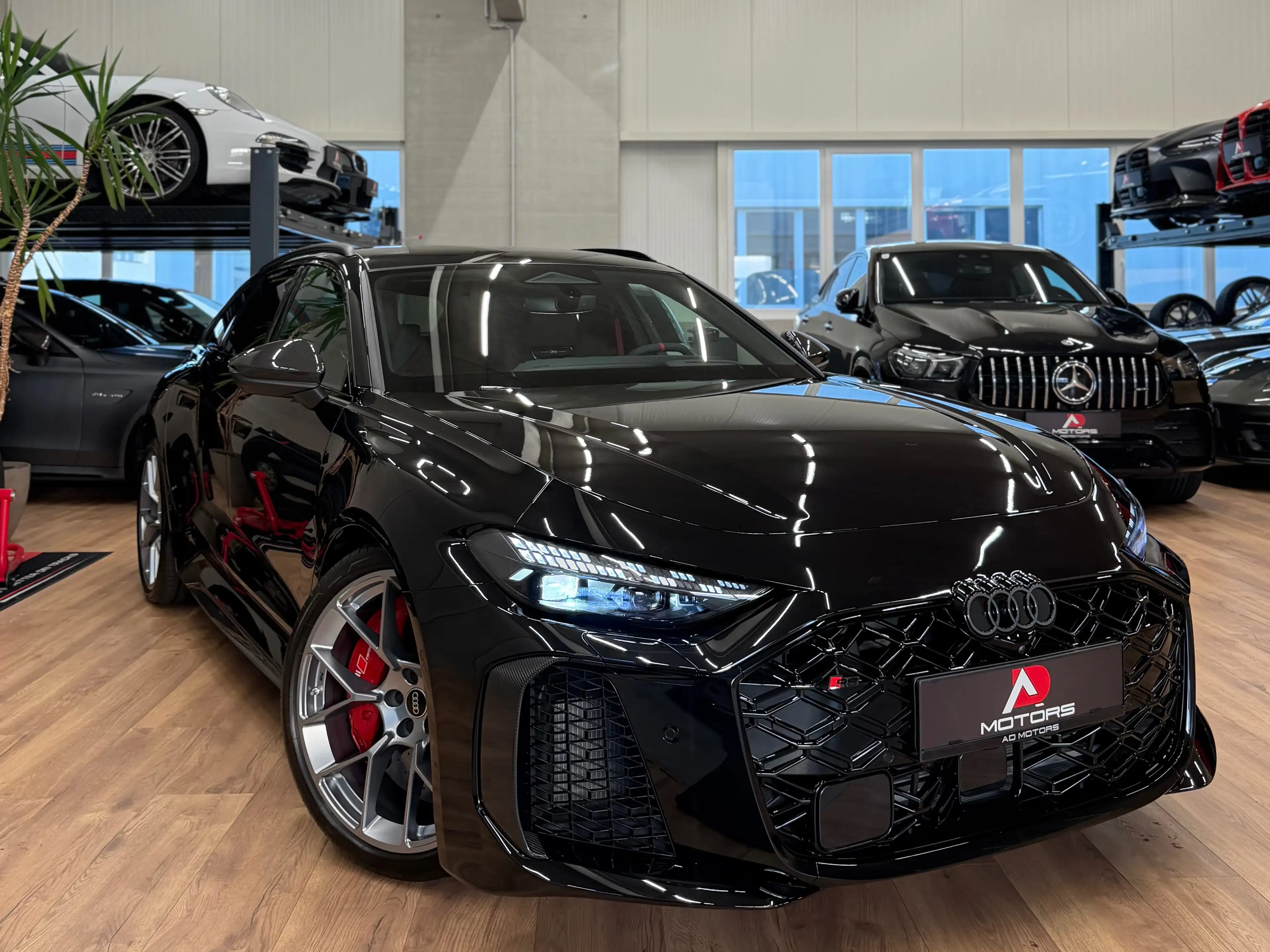 Audi RS5 2.9 TFSI PHEV Quattro / MwSt / Keramik / Pano / Massage / **Sofort Verfügbar** — photo 2