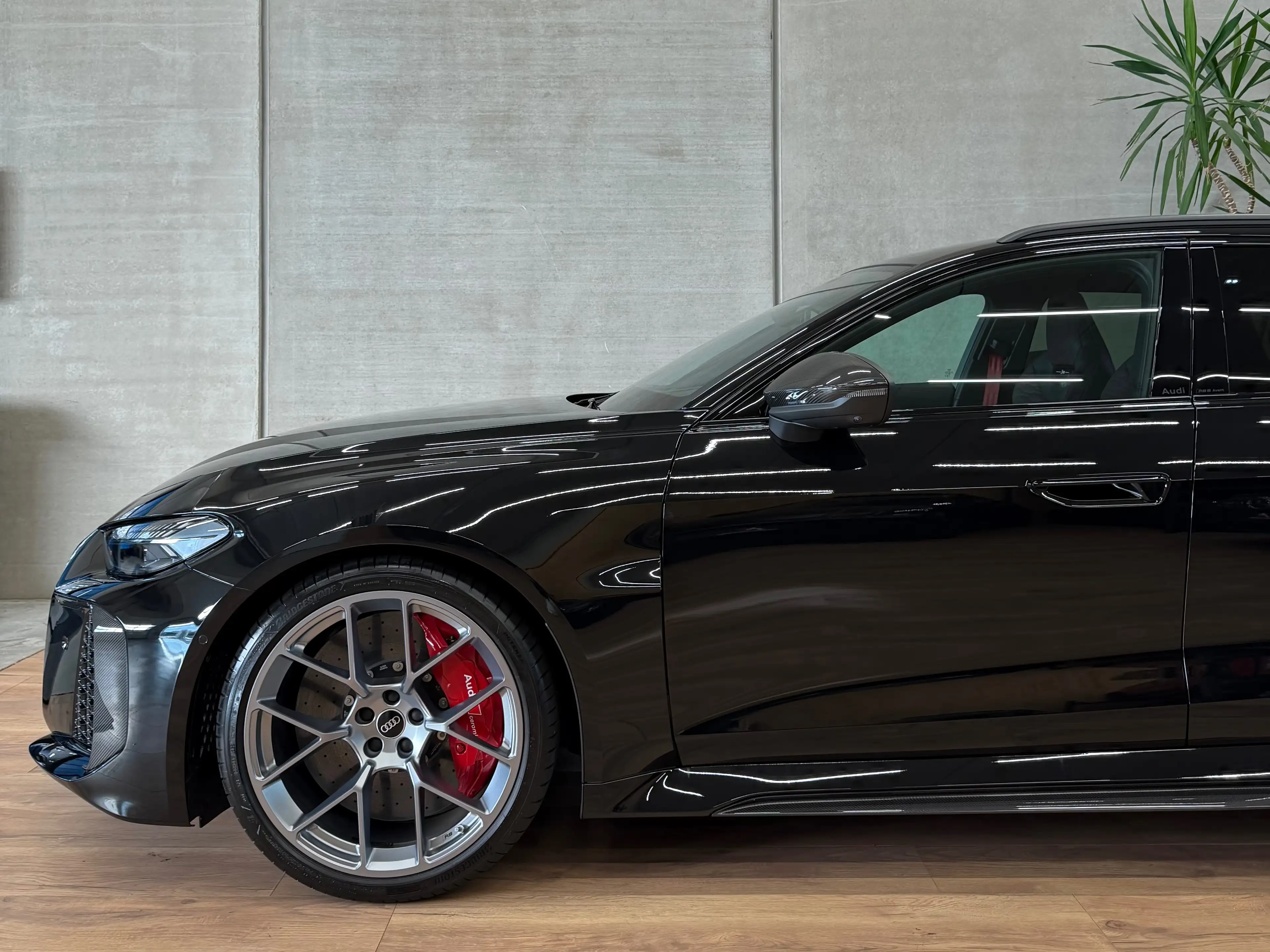Audi RS5 2.9 TFSI PHEV Quattro / MwSt / Keramik / Pano / Massage / **Sofort Verfügbar** — photo 6