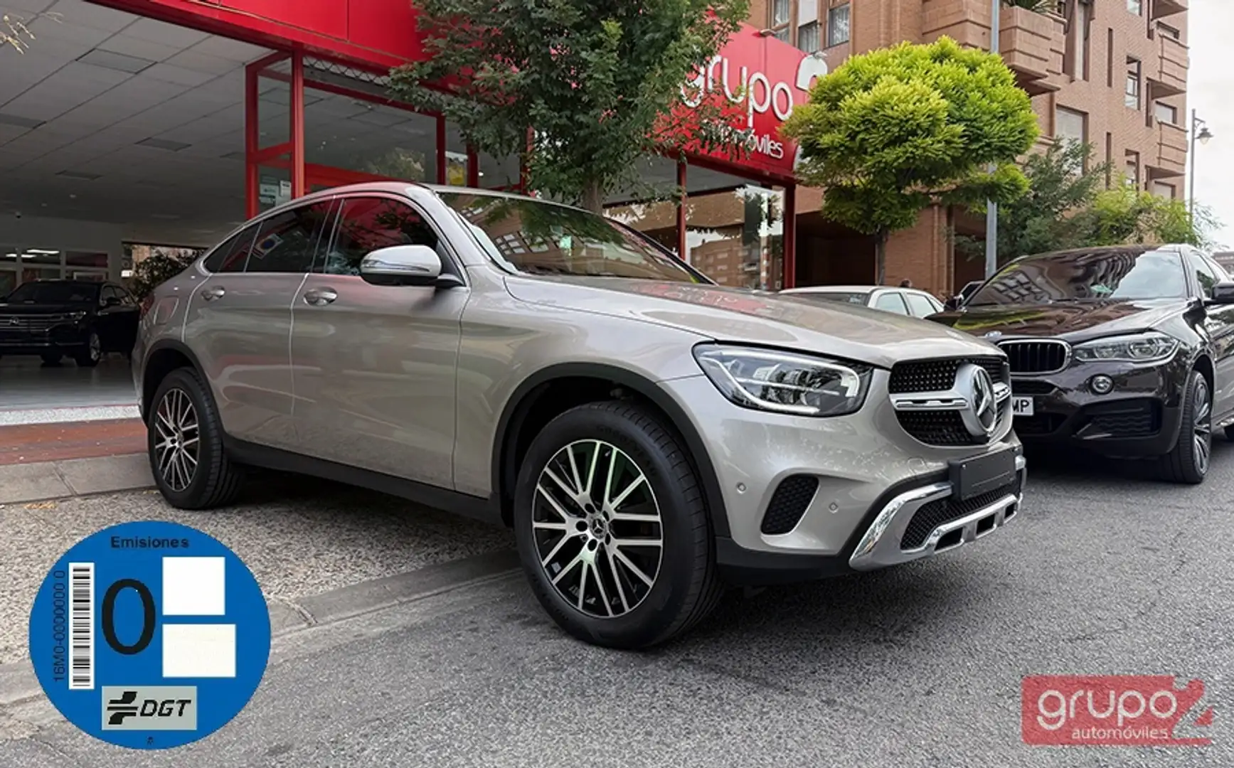 Mercedes-Benz GLC 300 Coupé 300de 4Matic Beige - 1