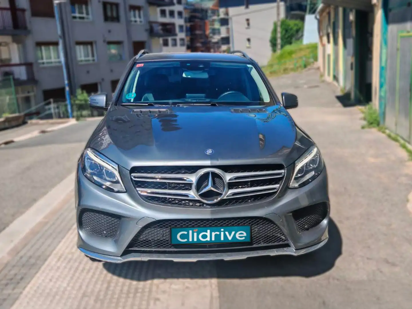 Mercedes-Benz GLE 250 250d 4Matic Aut. Gris - 2