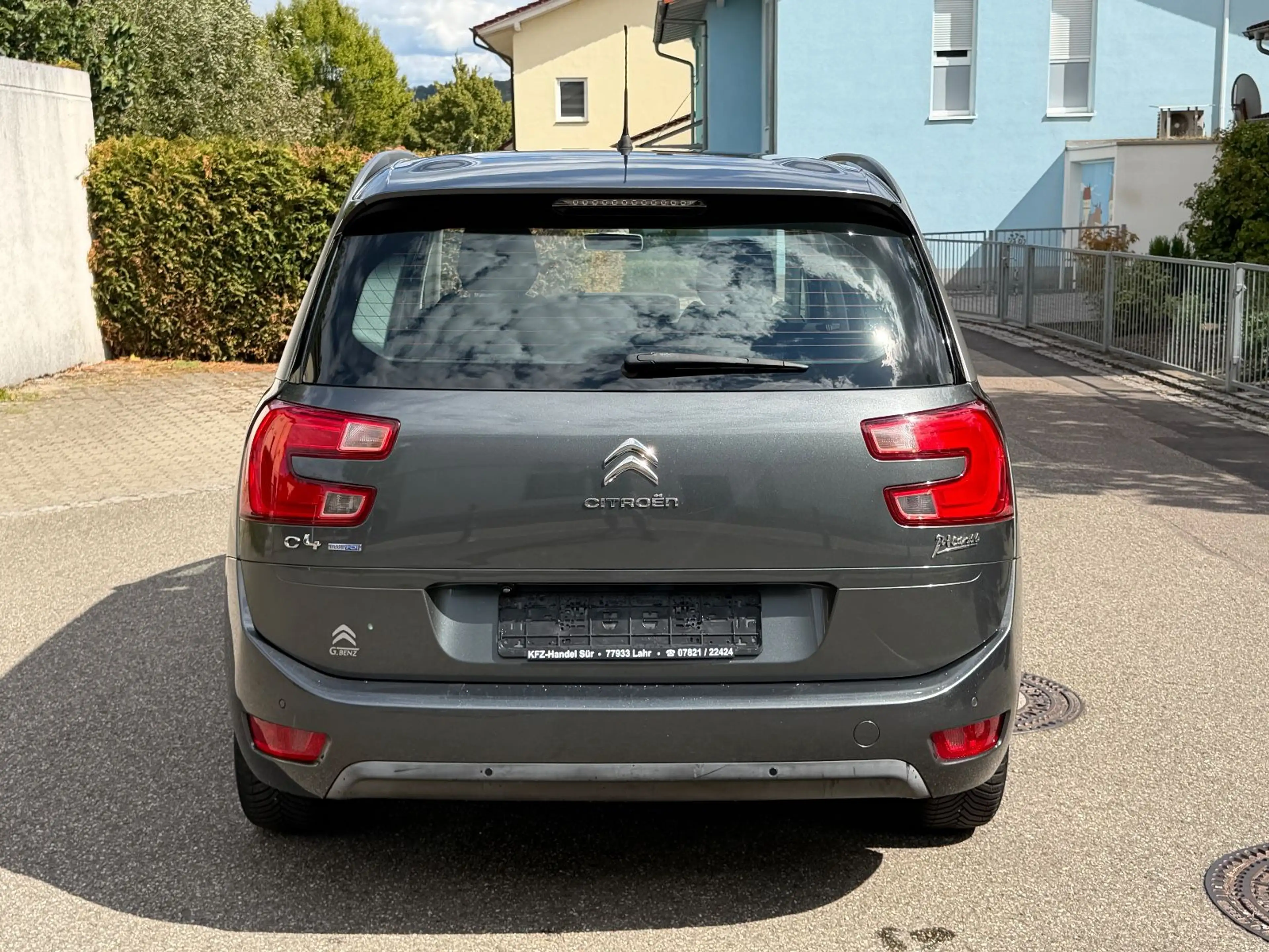 Citroen C4 Picasso Automatik TÜV NEU/7 SITZER/NAVI/LED/ — photo 8