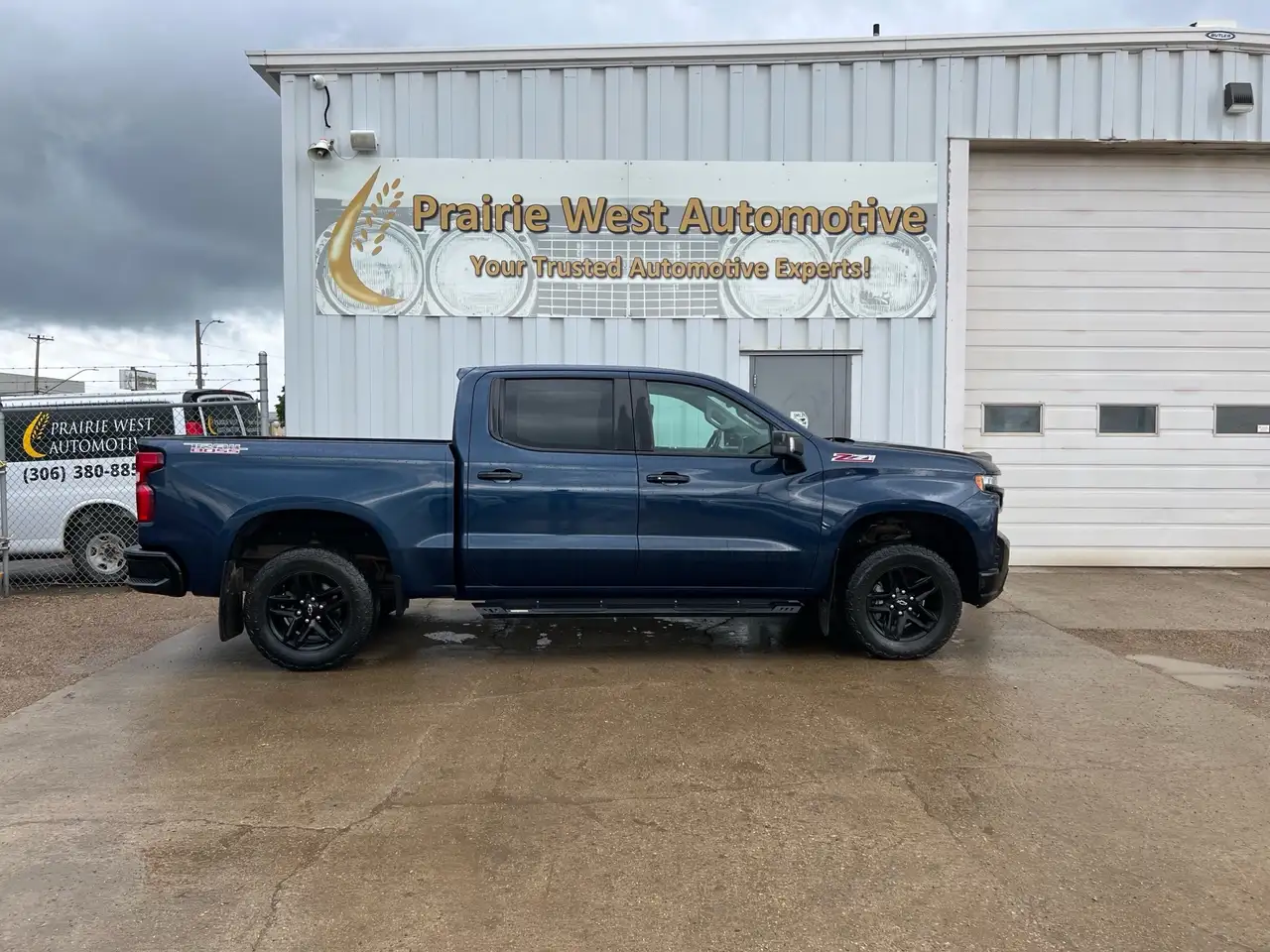 Chevrolet Silverado 1500 photo Chevrolet Silverado 1500