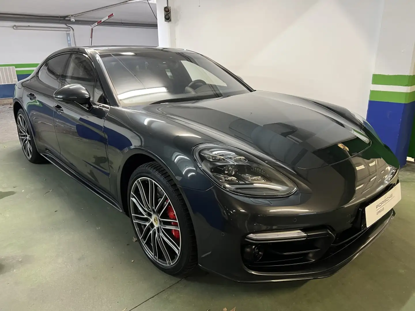 Porsche Panamera Turbo Executive Aut. Negro - 2