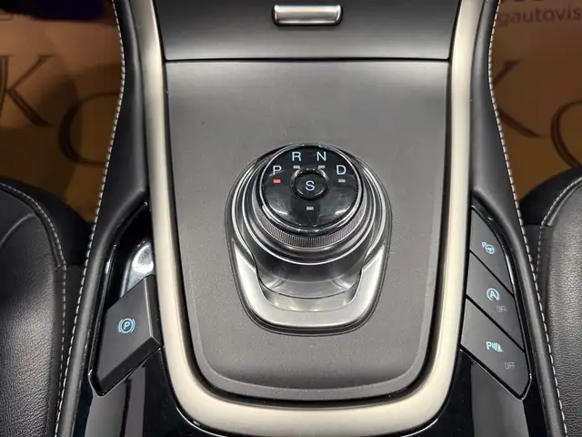 Ford Galaxy view 29