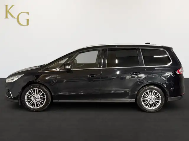 Ford Galaxy view 3