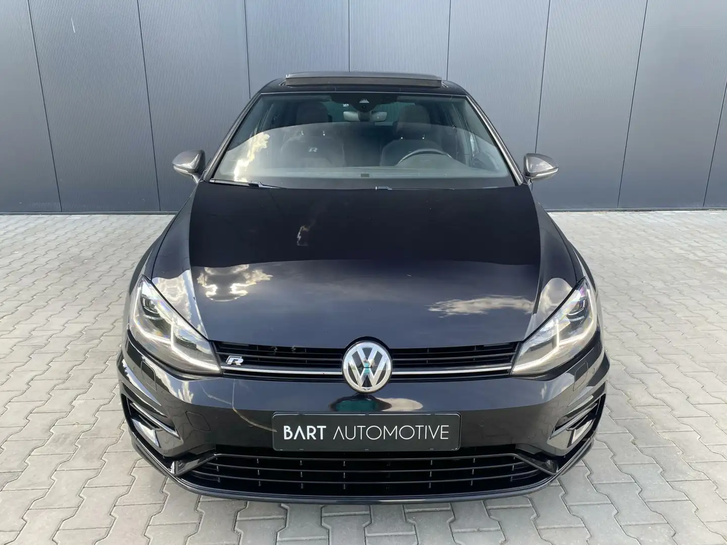 Volkswagen Golf 7.5 2.0 TSI R 4Motion 310PK|Akrapovic|Pano|Stoelve Schwarz - 2