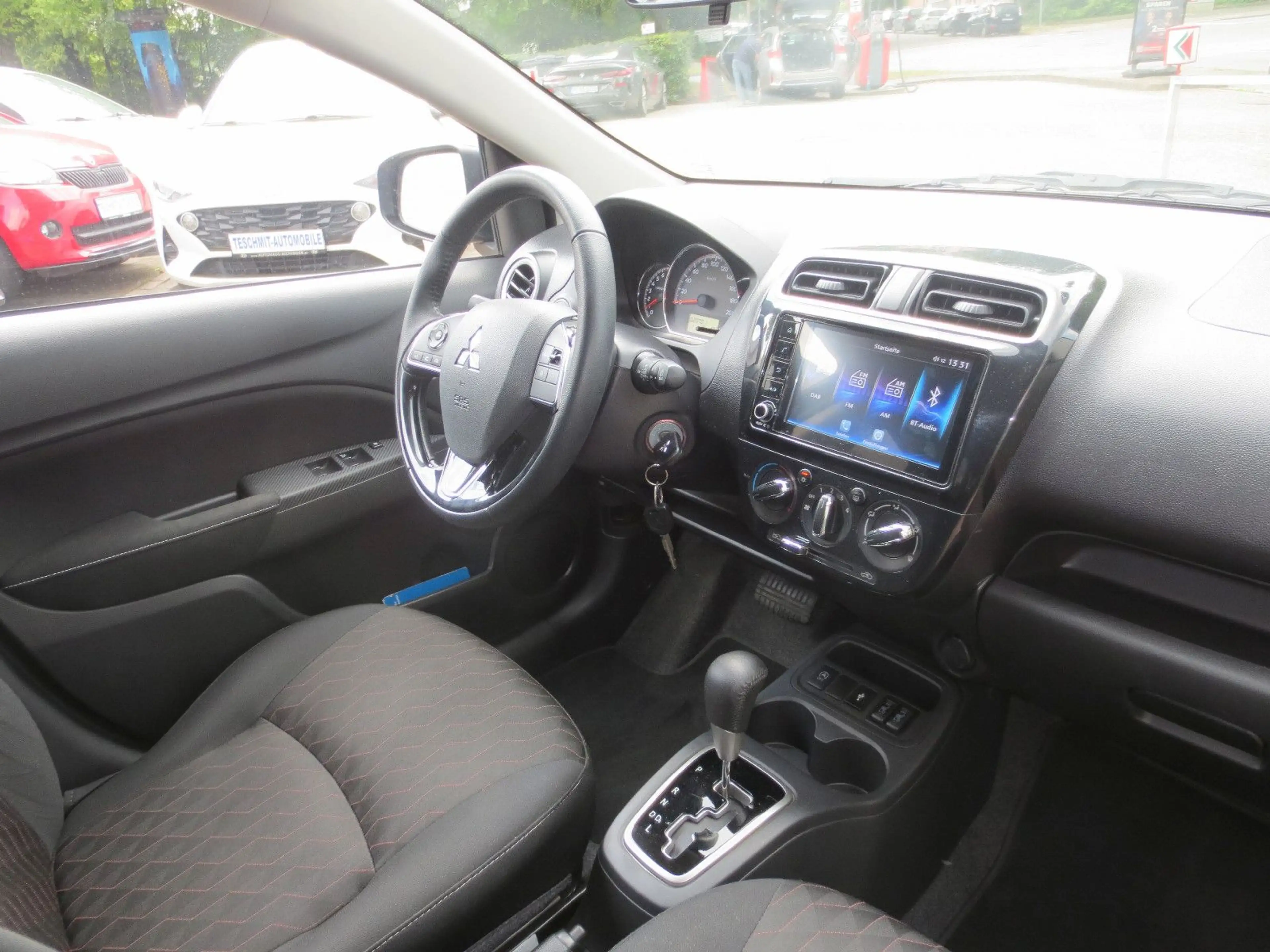 Mitsubishi Space Star Select+ Automatik/Kamera/Klima/1.Hd — photo 5