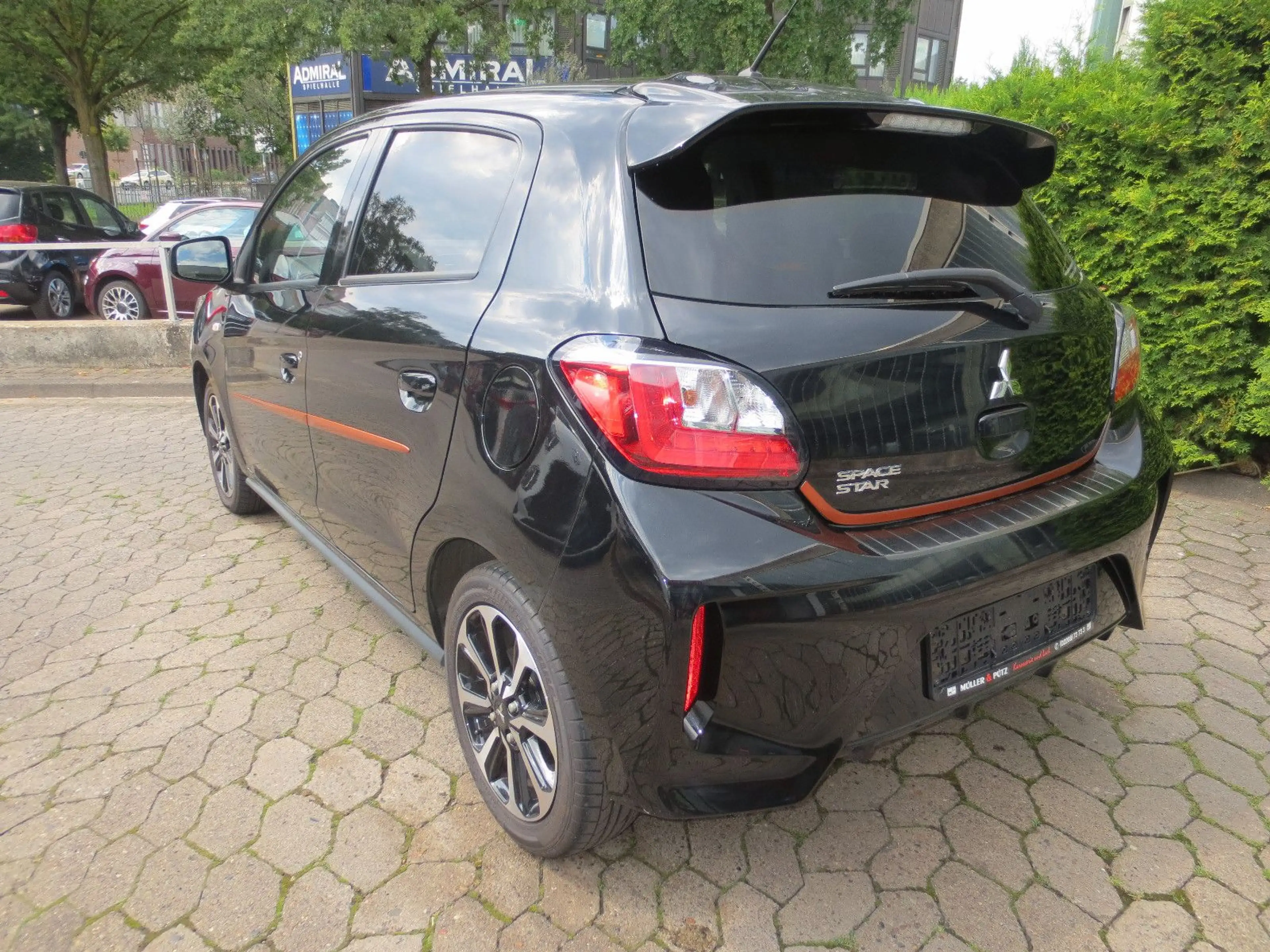 Mitsubishi Space Star Select+ Automatik/Kamera/Klima/1.Hd — photo 4
