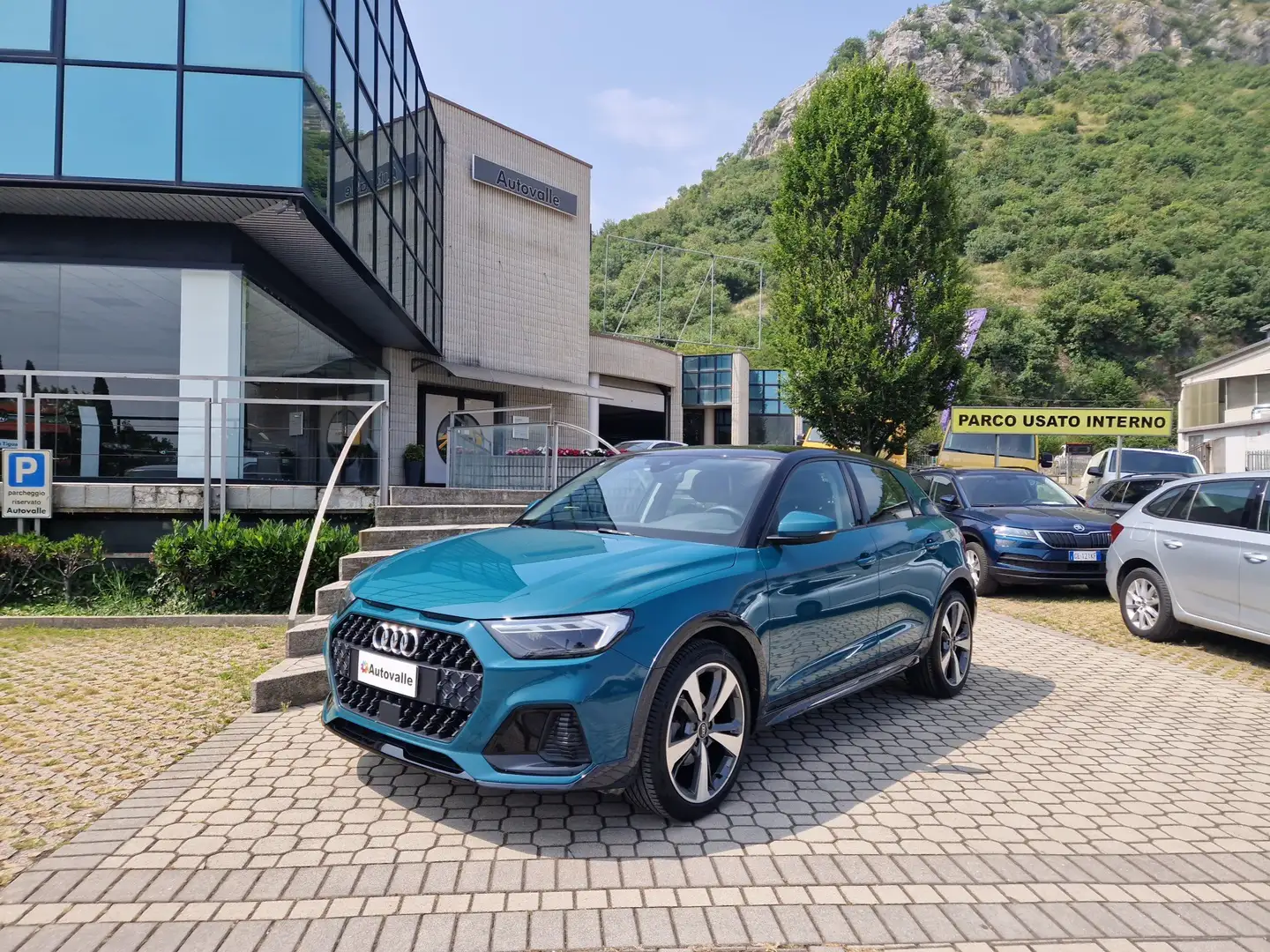 Audi A1 citycarver 35 TFSI Admired Vert - 1