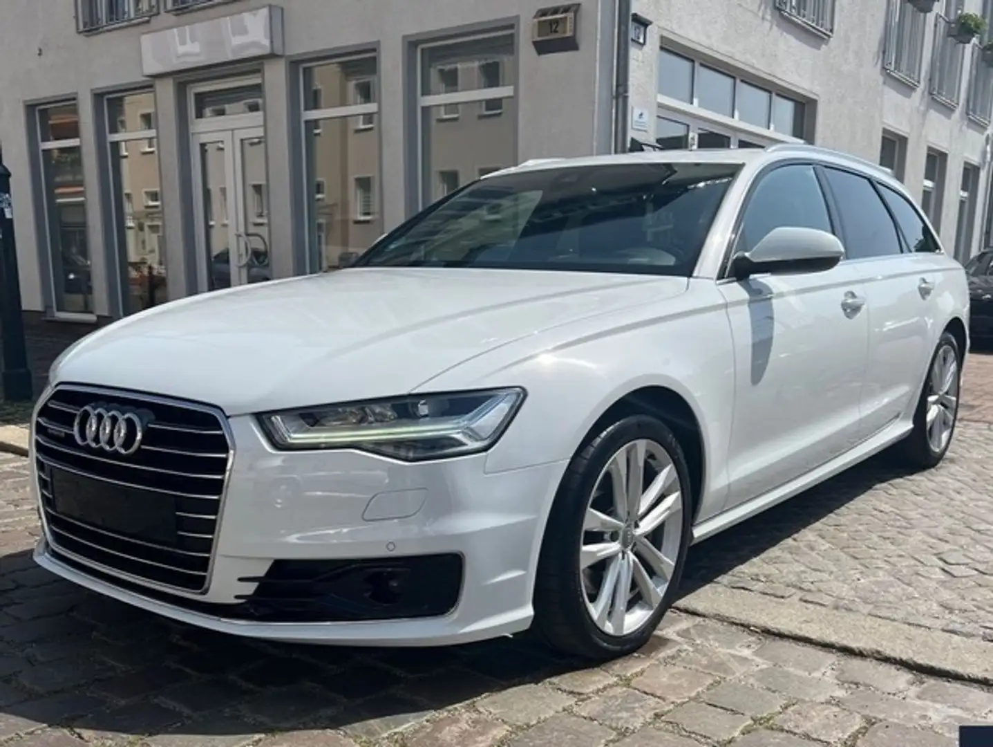 Audi A6 Avant 3.0 TDI Quattro HUD PANO ACC eAHK SPUR Blanc - 1