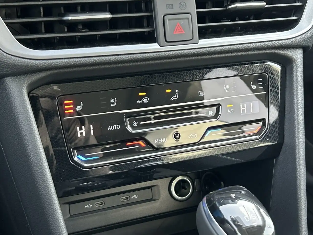 Volkswagen Taos снимка Volkswagen Taos