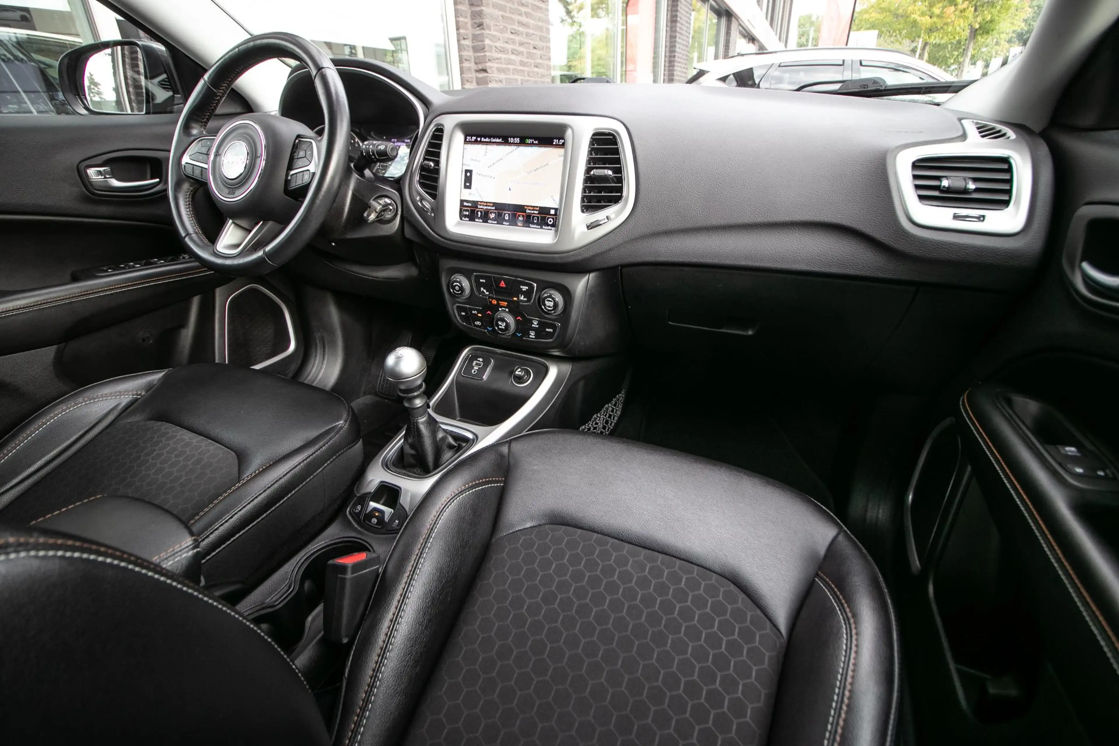 Jeep Compass 1.4 MultiAir Longitude | Trekhaak — photo 3