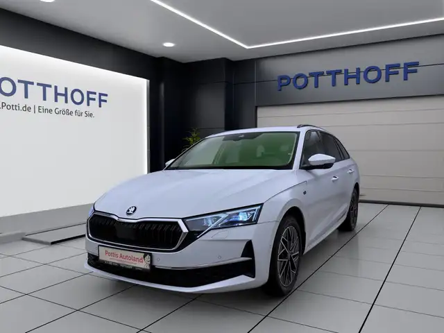 Skoda Octavia Combi 2.0 TDI DSG TOUR STDHZG PANO AHK N