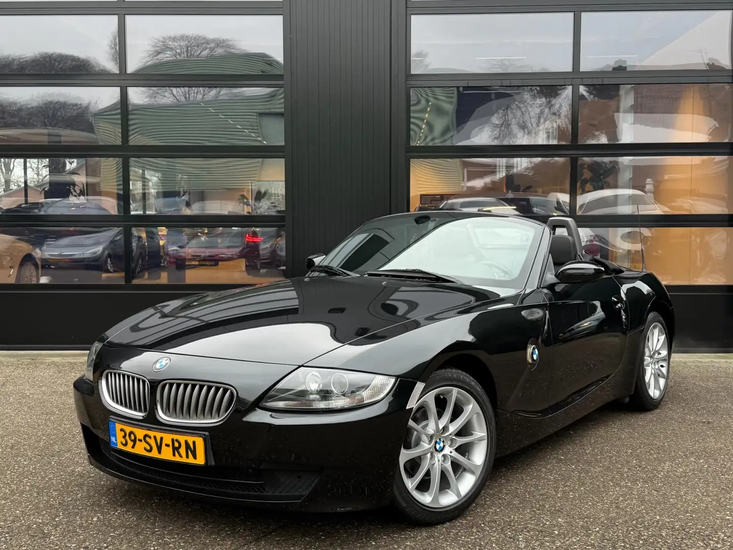 BMW Z4 Roadster 2.0i Introduction LCI 92.000 km NL Auto Schwarz - 1