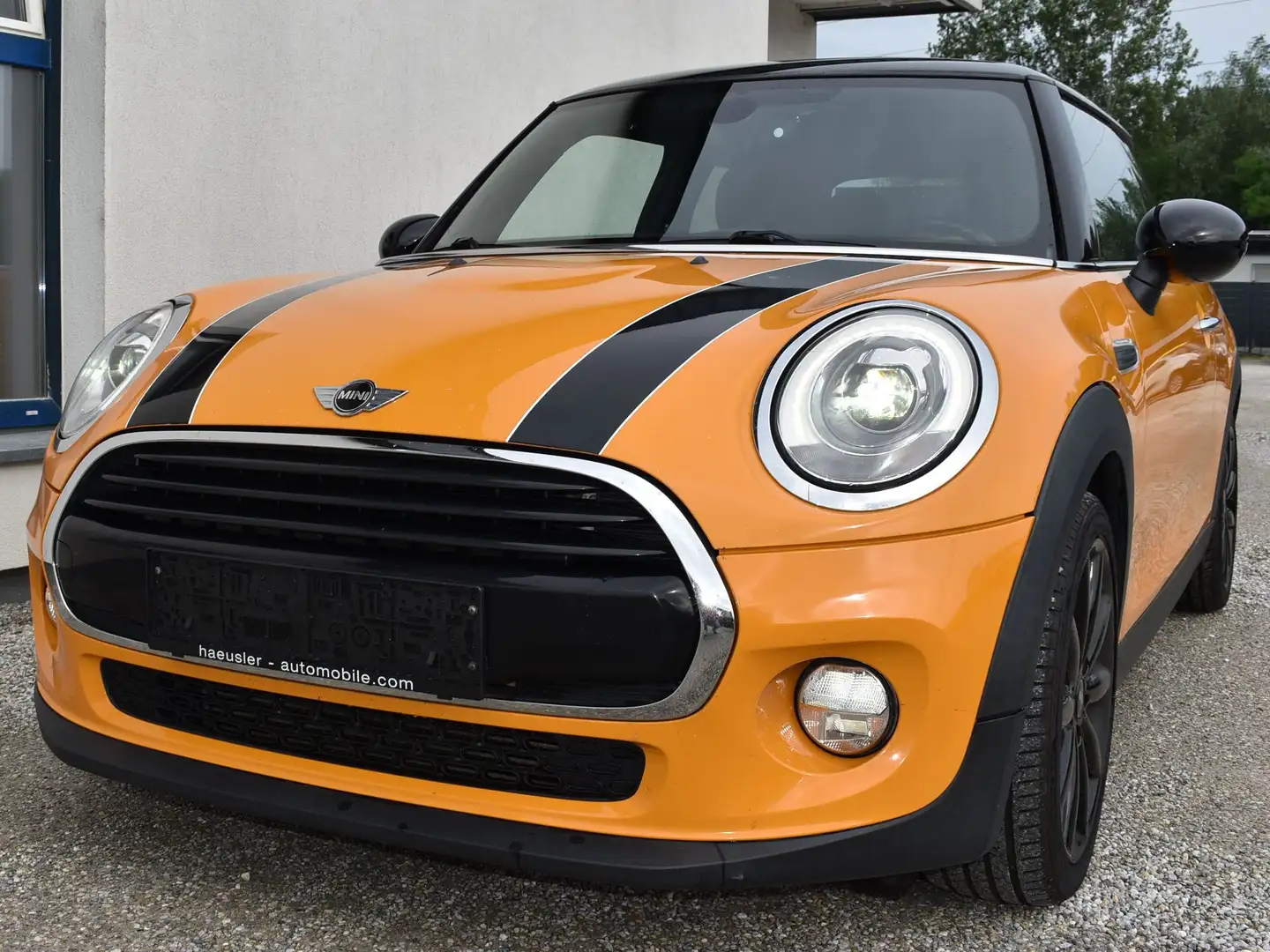 MINI Cooper Hatch Orange - 1