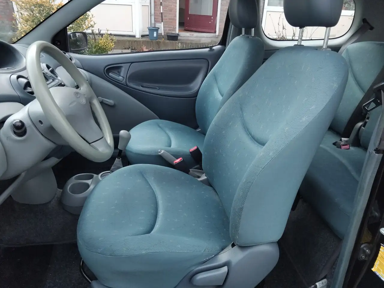 Toyota Yaris 1.0-16V VVT-i Terra, foto 5