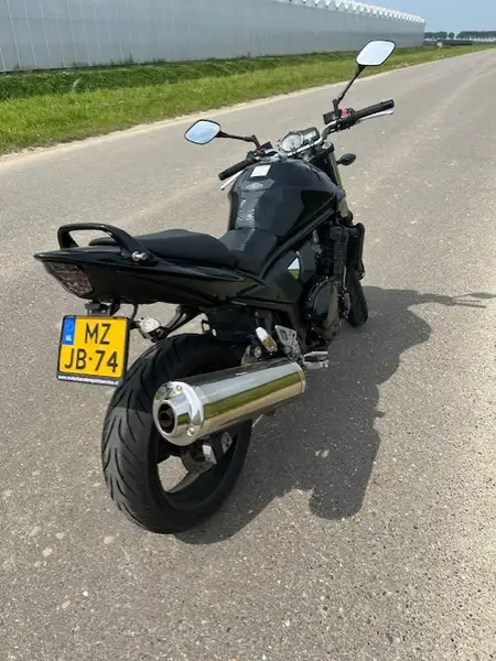 Suzuki Bandit 650 - foto 4