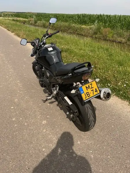 Suzuki Bandit 650 - foto 3
