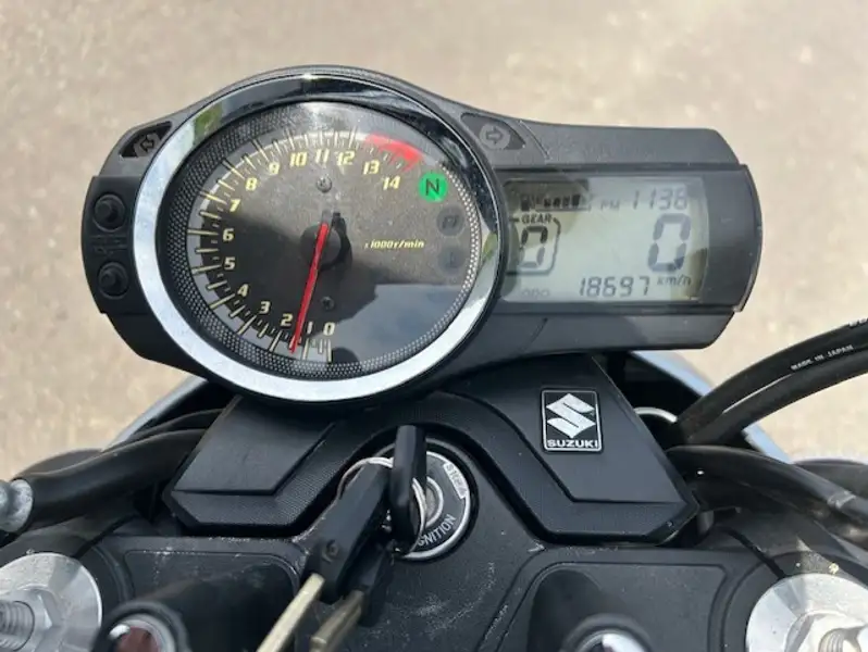 Suzuki Bandit 650 - foto 5