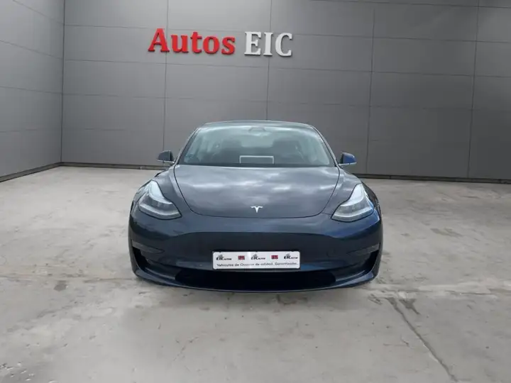 Tesla Model 3 2019, foto 9
