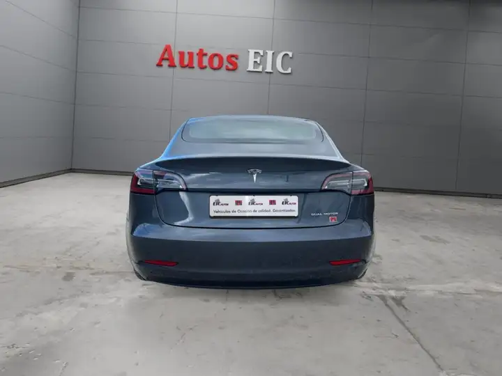 Tesla Model 3 2019, foto 5