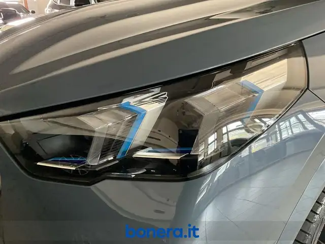 BMW X2 view 10