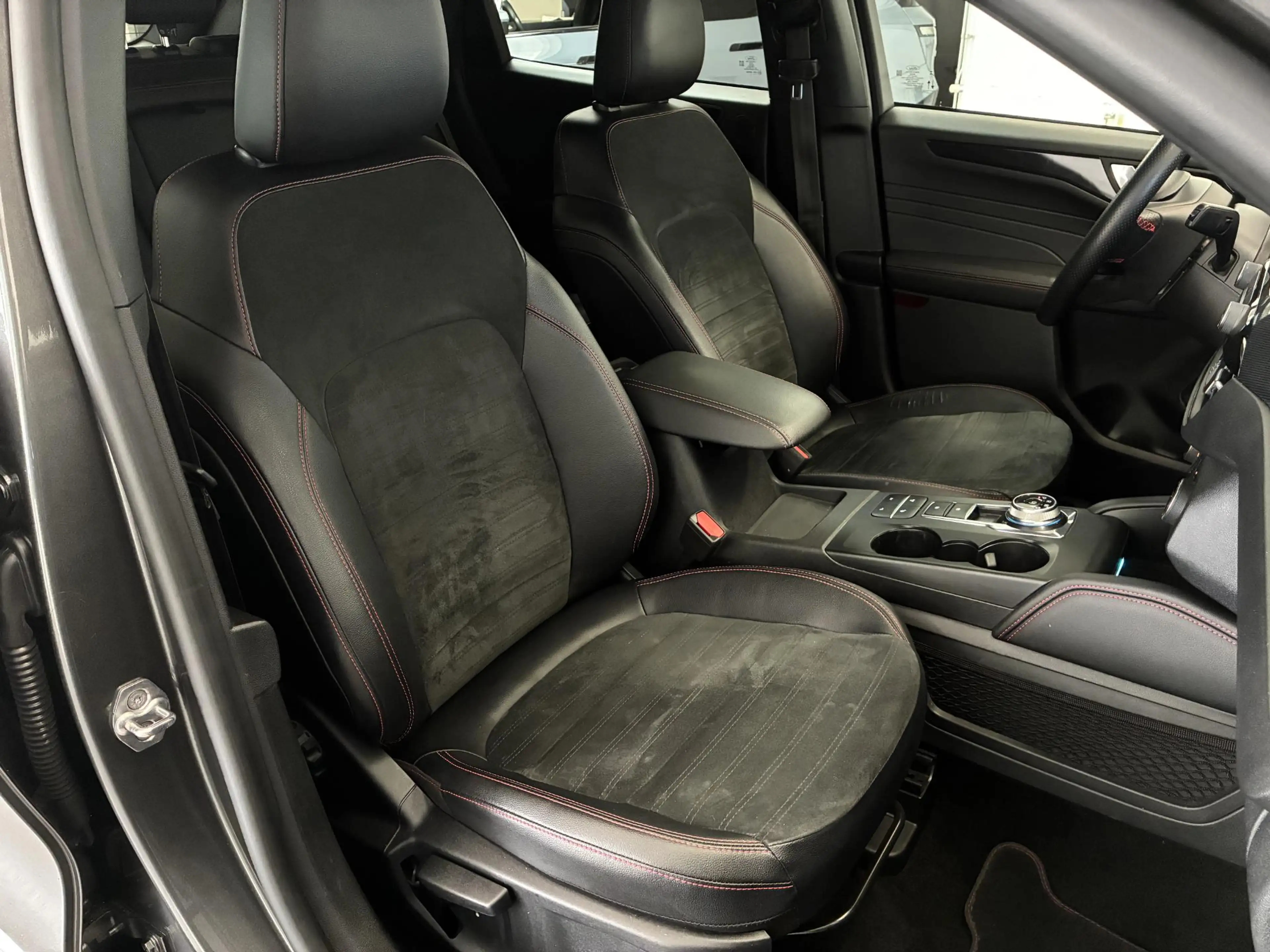 Ford Kuga 2.5 PHEV ST-Line X | TREKHAAK | CAMERA | 90% SOH | — photo 13