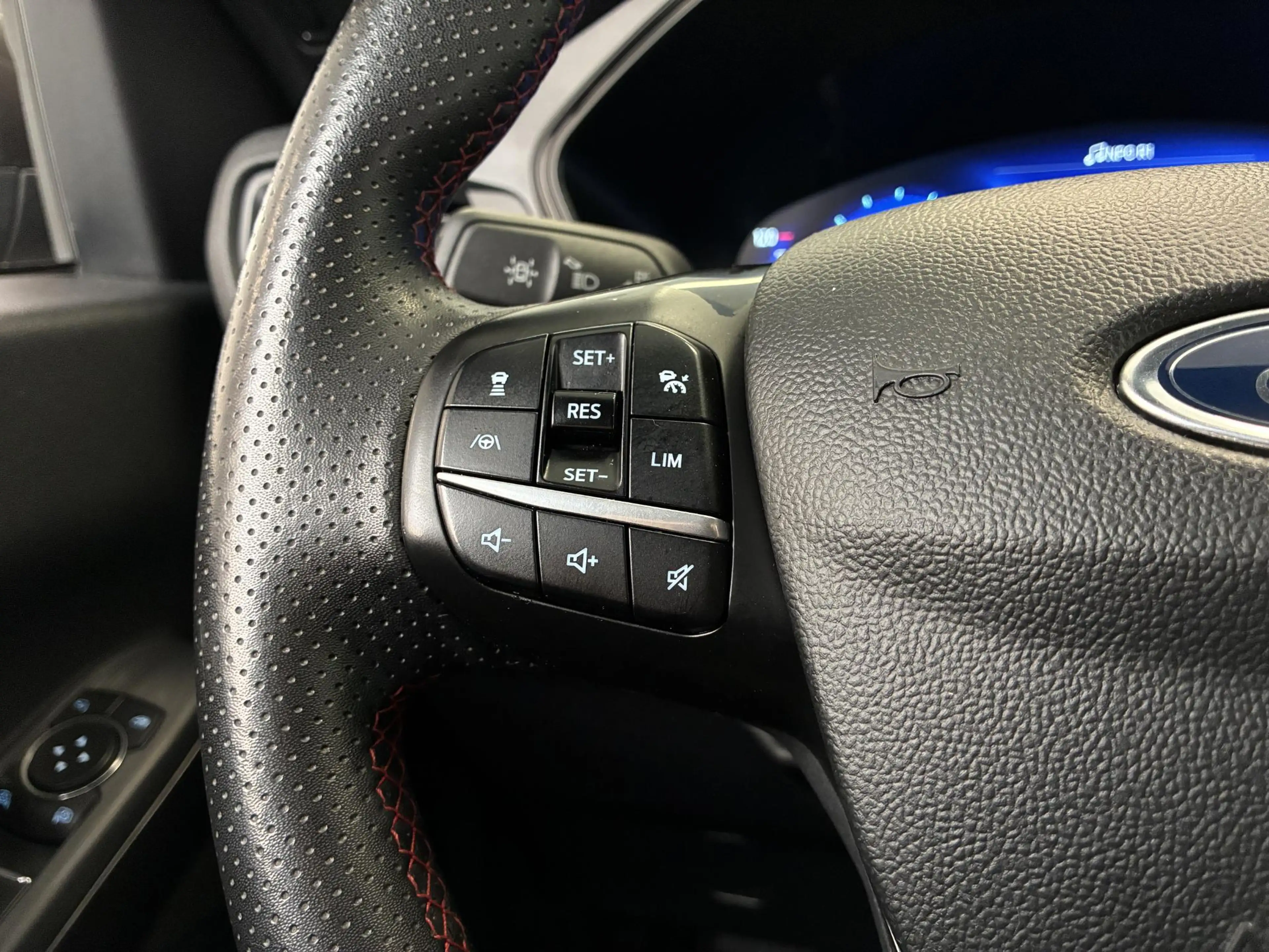 Ford Kuga 2.5 PHEV ST-Line X | TREKHAAK | CAMERA | 90% SOH | — photo 20