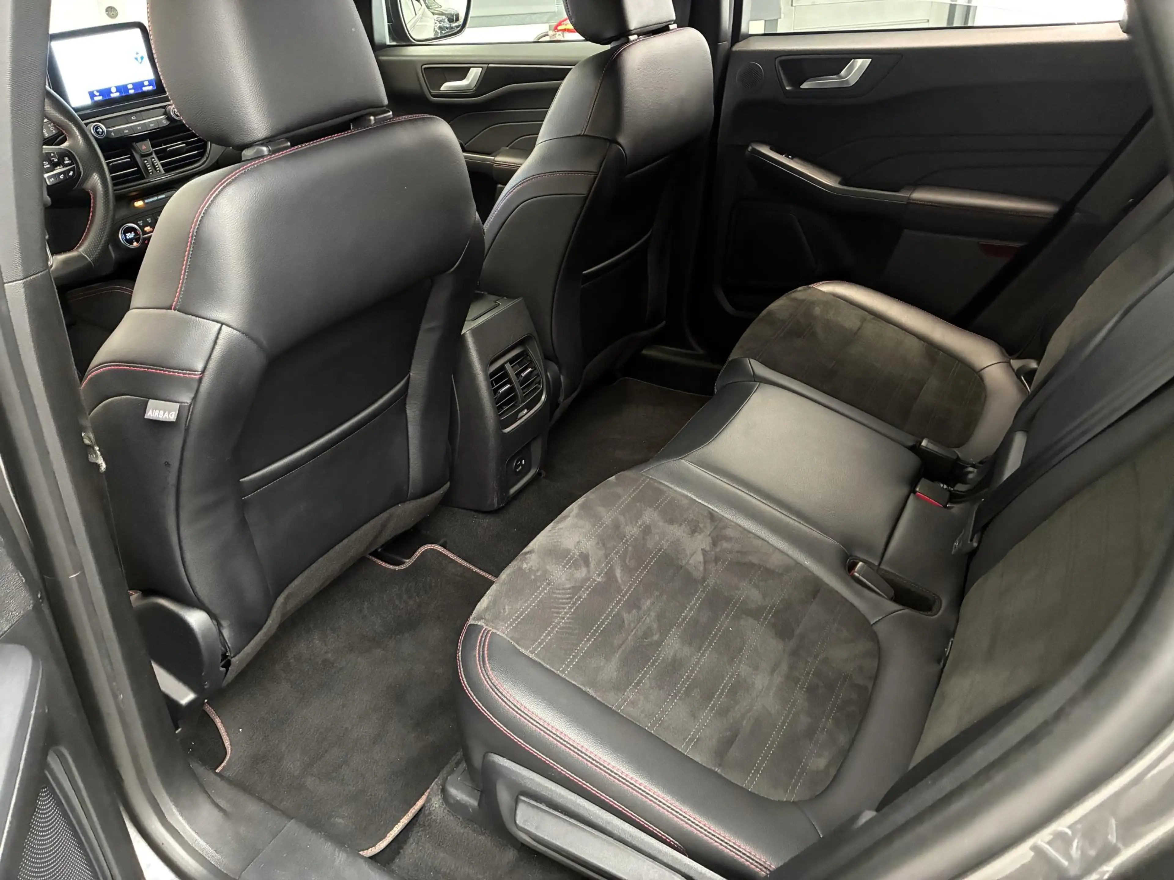 Ford Kuga 2.5 PHEV ST-Line X | TREKHAAK | CAMERA | 90% SOH | — photo 16