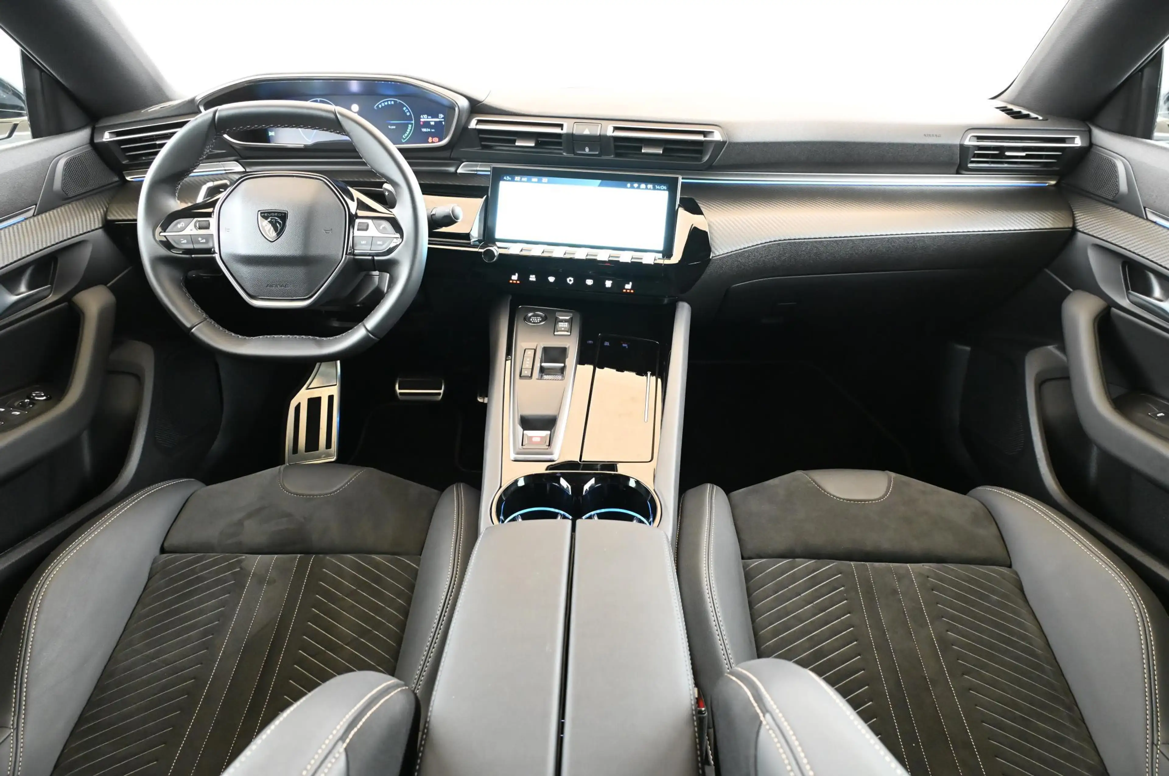 Peugeot 508 1.6 225 PHEV e-EAT8 Allure MATRIX/DYNAMIC/18 — photo 11