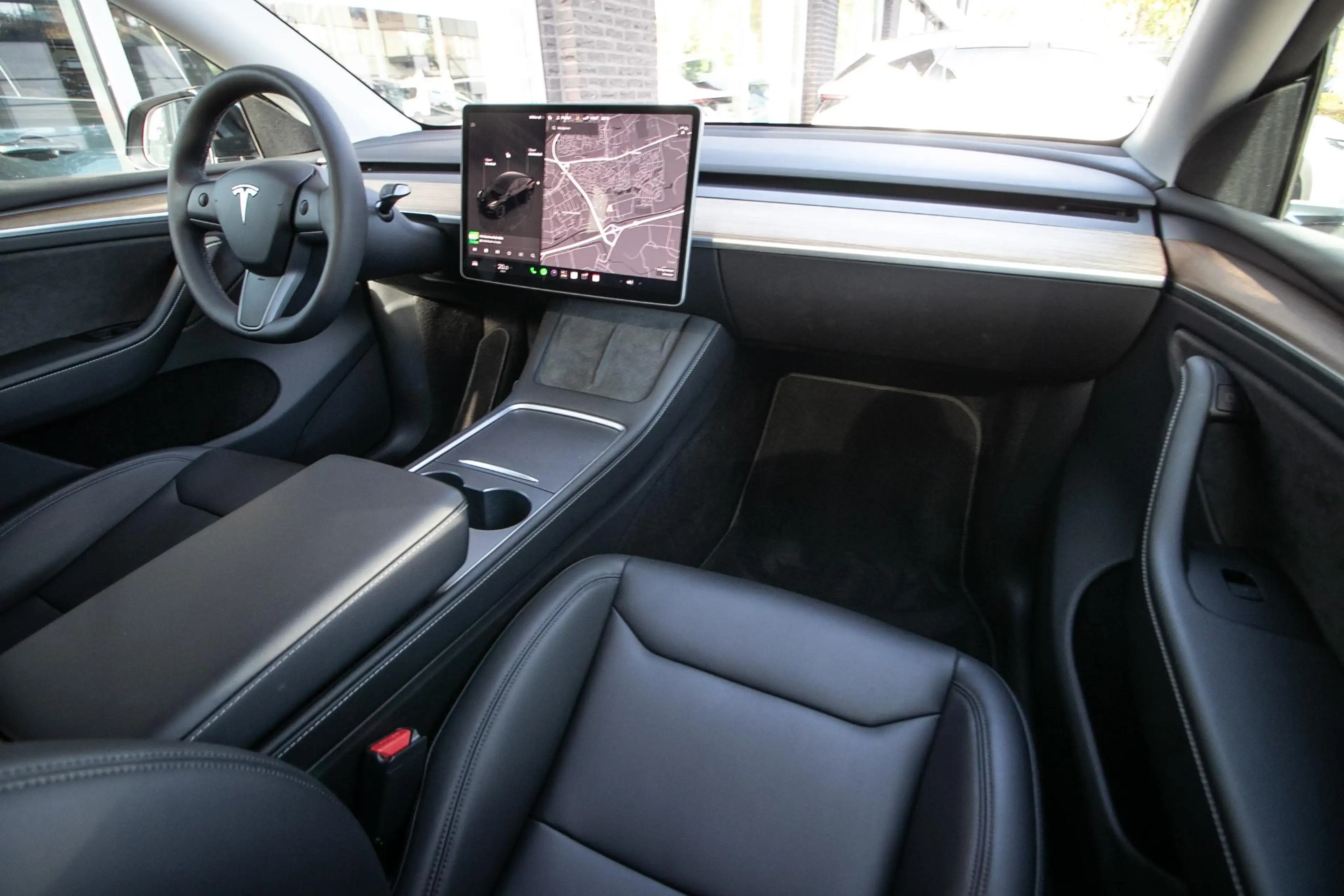 Tesla Model Y Long Range AWD 75 kWh | SOH 95% | — photo 3