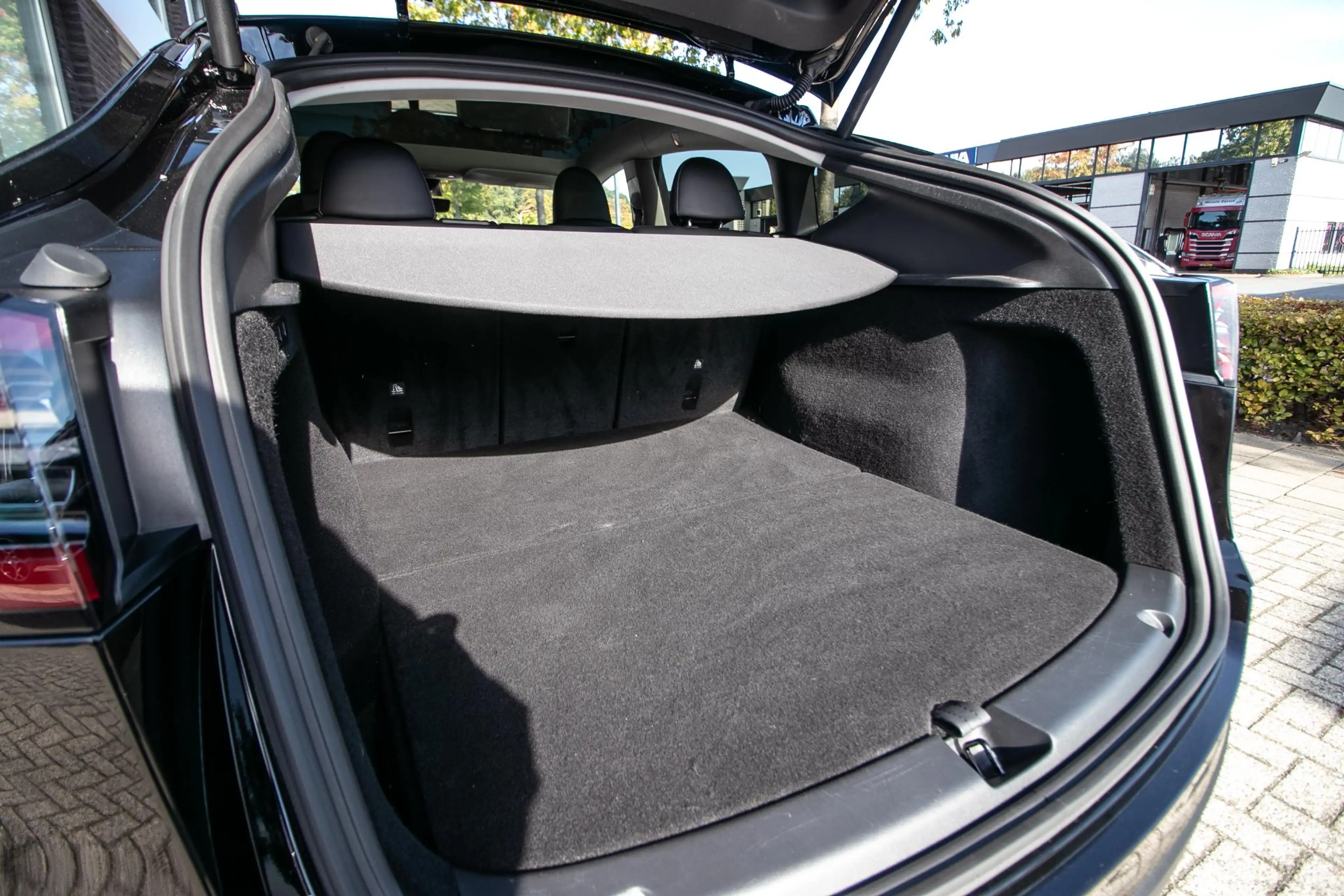 Tesla Model Y Long Range AWD 75 kWh | SOH 95% | — photo 10