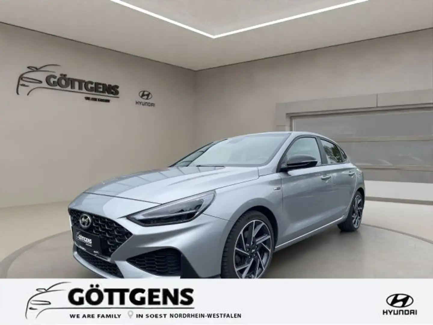 Hyundai i30 Fastback 1.5 Turbo 48V N LINE NAVI LM18 KAMERA Silber - 1