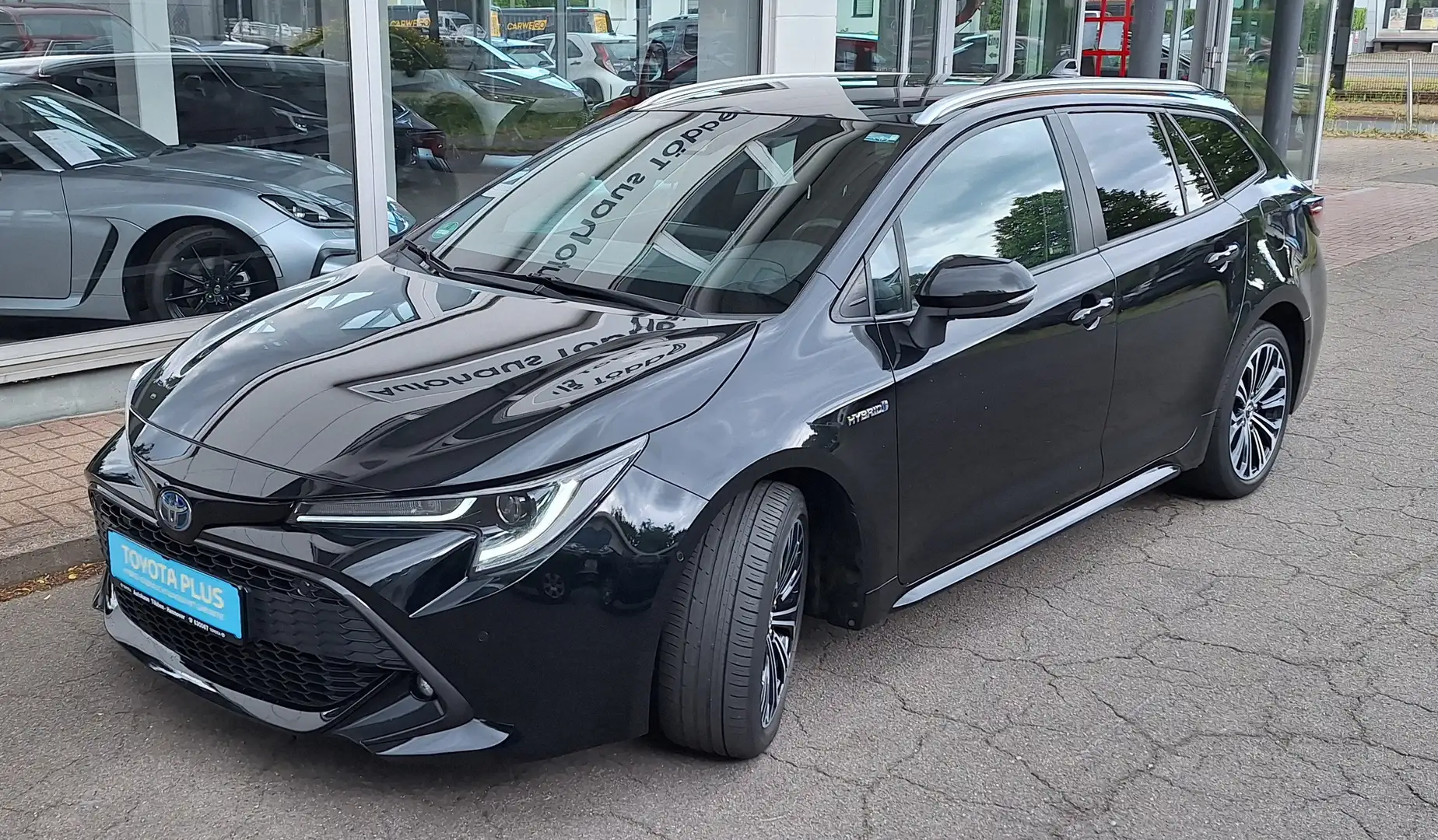 Toyota Corolla Hybrid Touring Sports Club+ Technik P.+ Garantie + Schwarz - 2