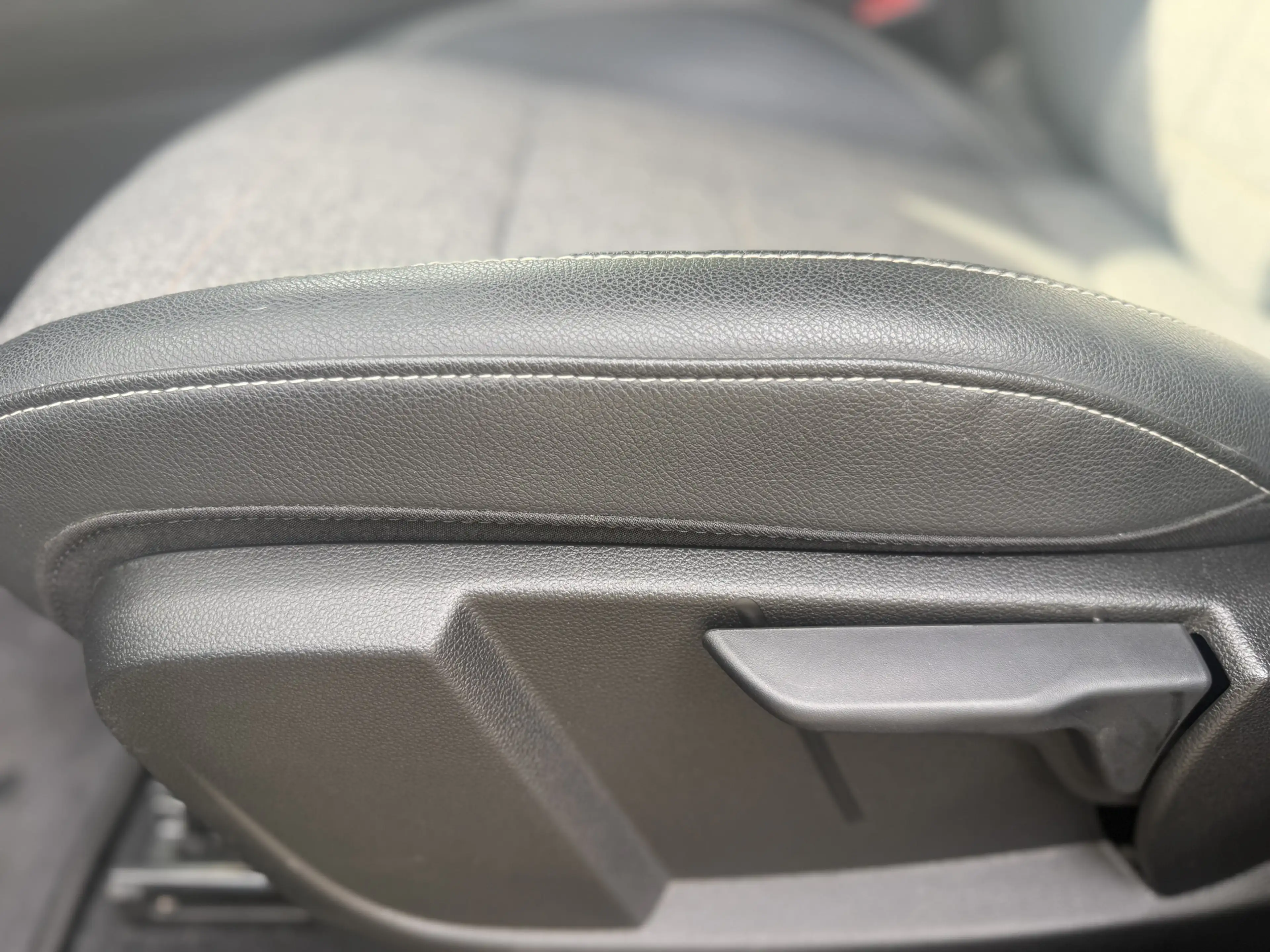 Renault Espace E-Tech full hybrid 200 techno 7p. — photo 24