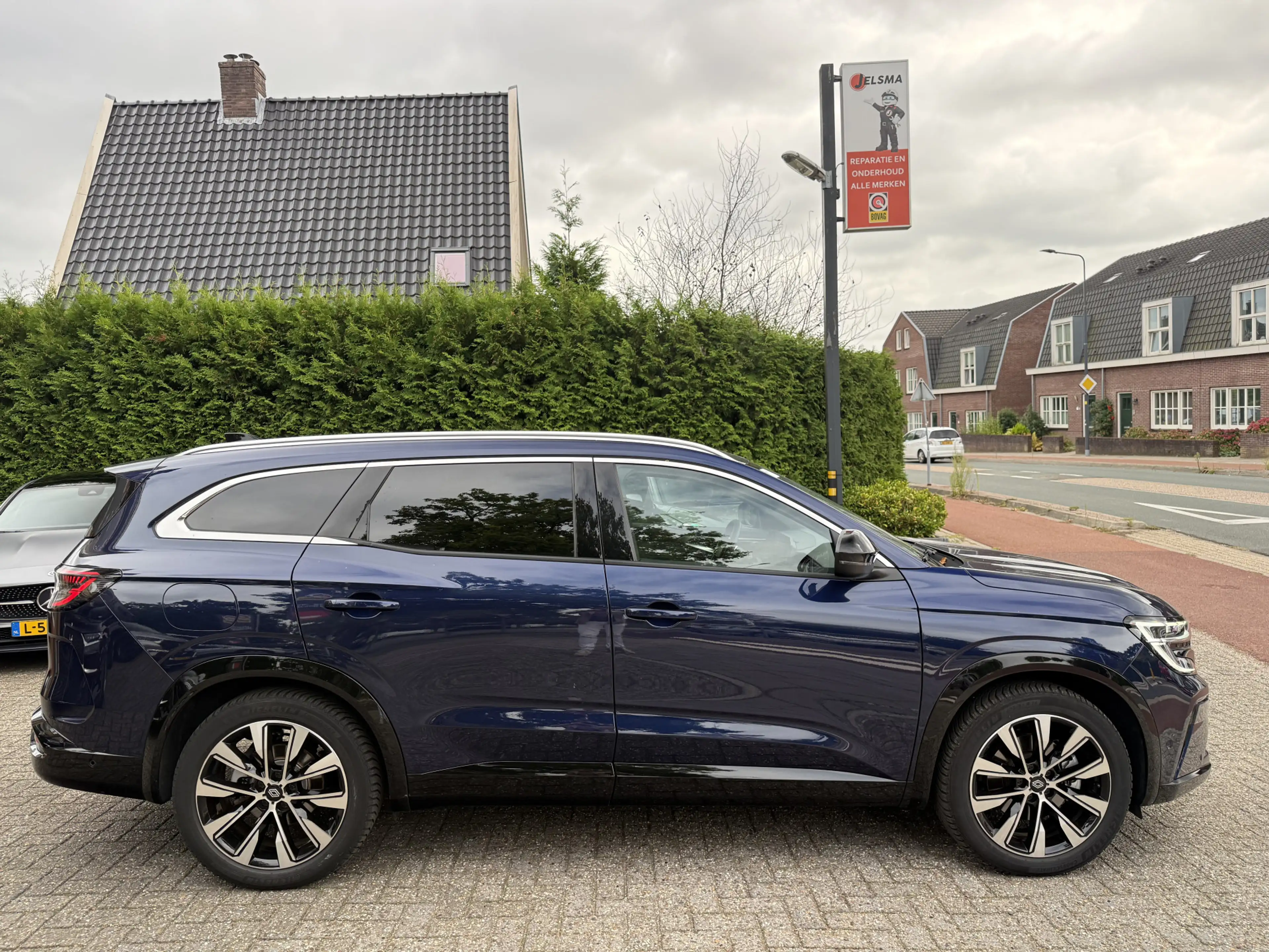 Renault Espace E-Tech full hybrid 200 techno 7p. — photo 8
