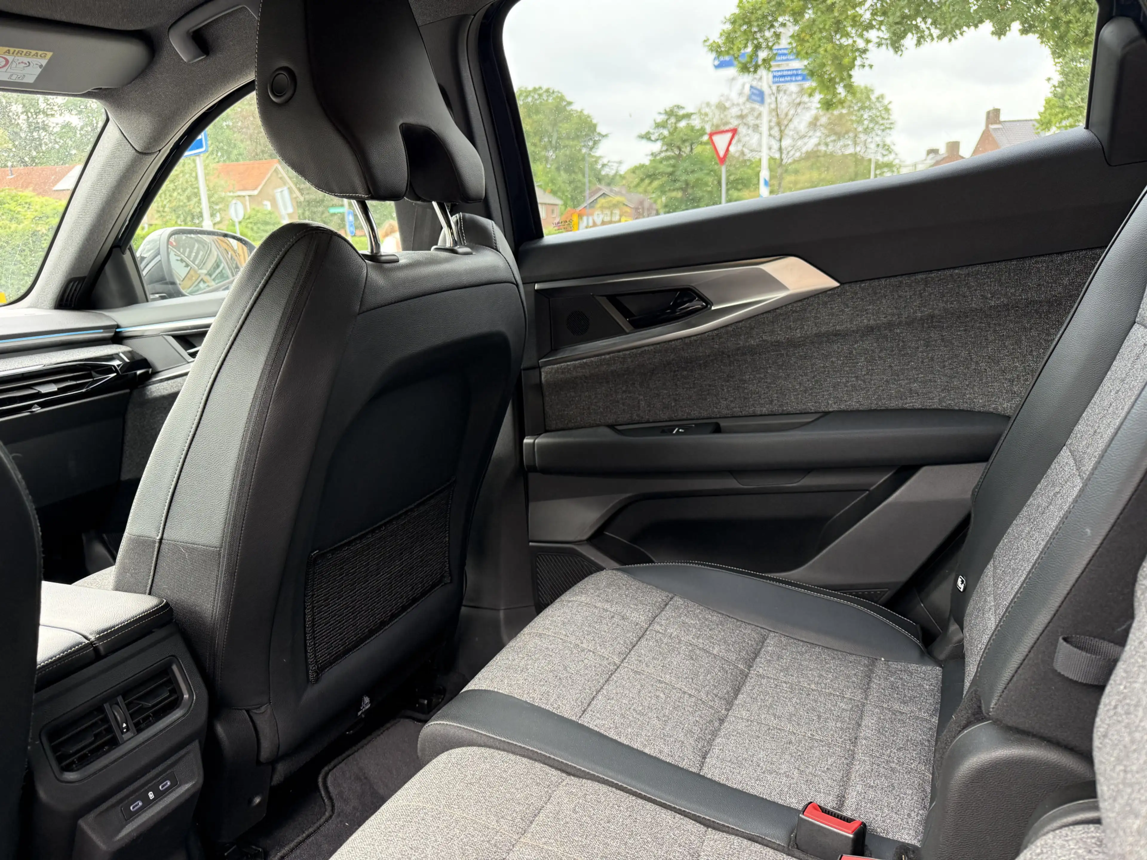 Renault Espace E-Tech full hybrid 200 techno 7p. — photo 12